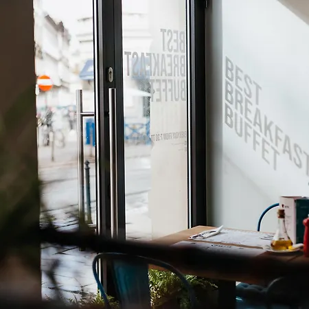 32 Old Town 酒店 4*