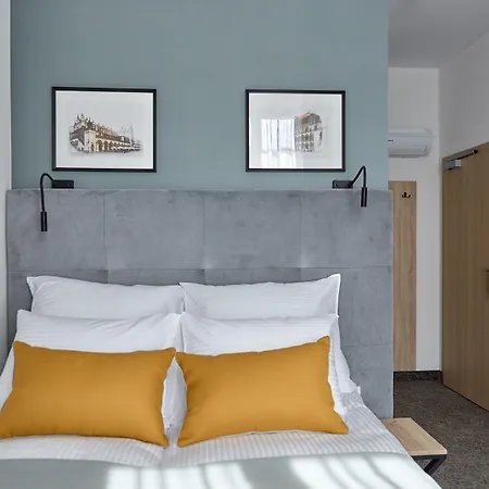 32 Old Town Hotel Cracóvia