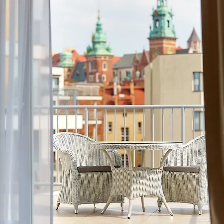 32 Old Town Hotell 4*