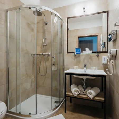 Hotel 32 Old Town Cracóvia