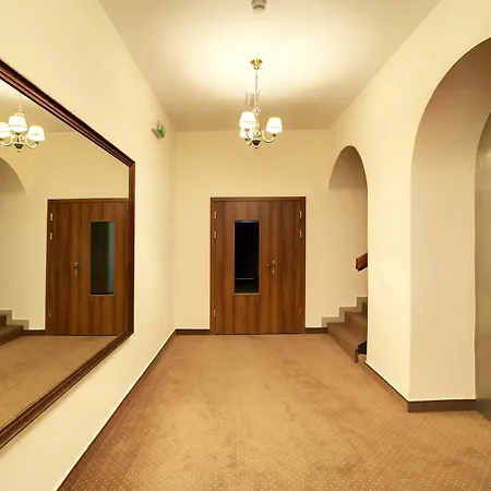 32 Old Town 4* Cracóvia