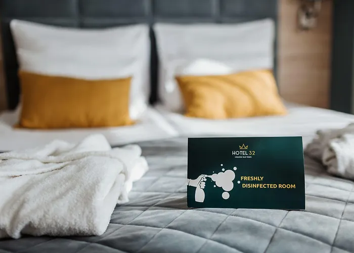 Hotel 32 Old Town 4*