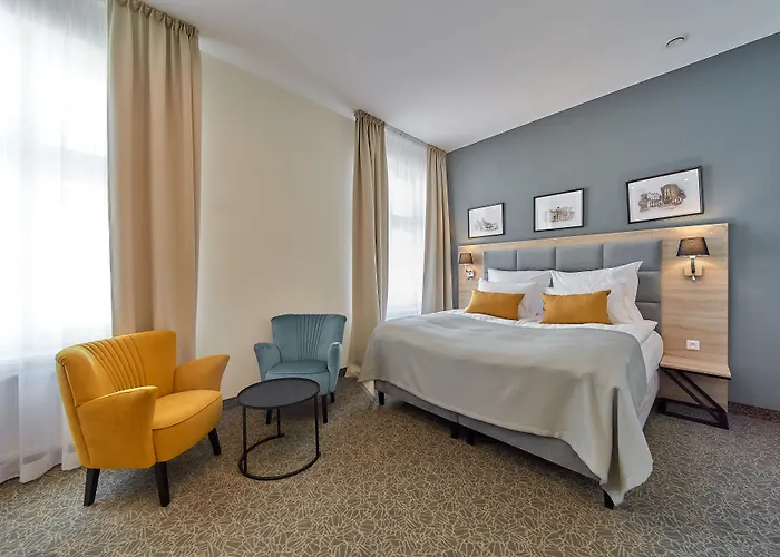 32 Old Town 4* Krakau