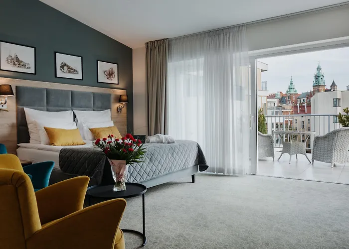 Hotel 32 Old Town 4*